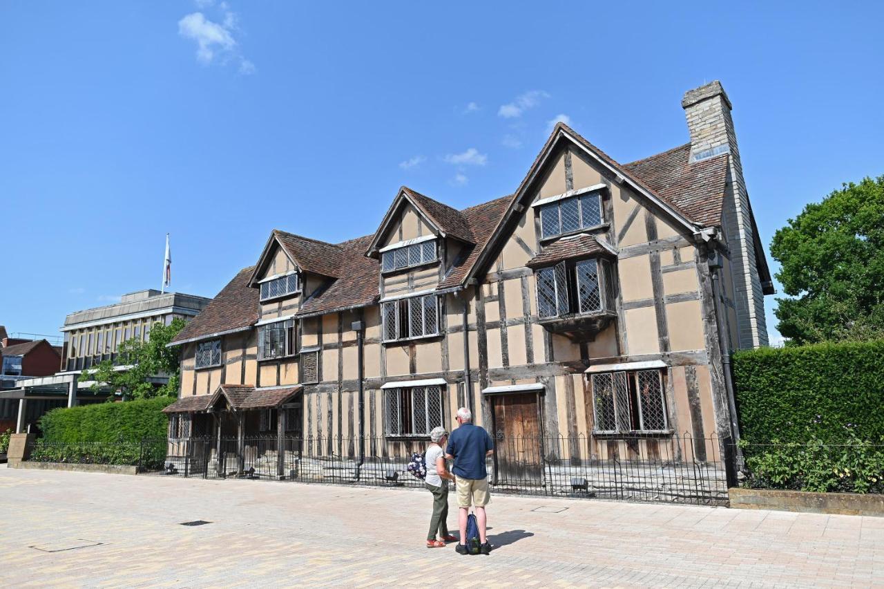 The Teapot Cottage In Town Centre Free Parking ストラットフォード＝アポン＝エイボン エクステリア 写真