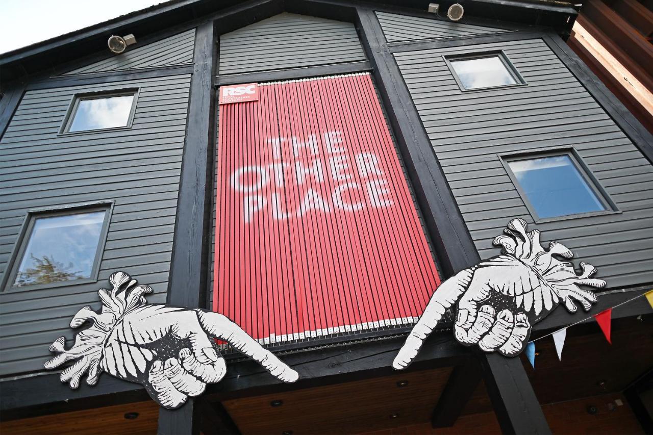 The Teapot Cottage In Town Centre Free Parking ストラットフォード＝アポン＝エイボン エクステリア 写真